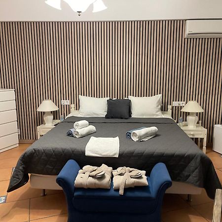 Anna'S Garden Bed & Breakfast Torrevieja Bagian luar foto