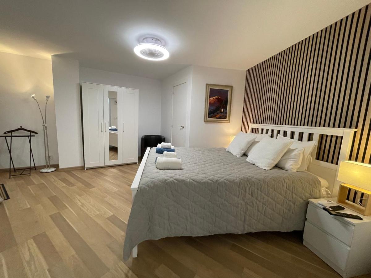 Anna'S Garden Bed & Breakfast Torrevieja Ruang foto