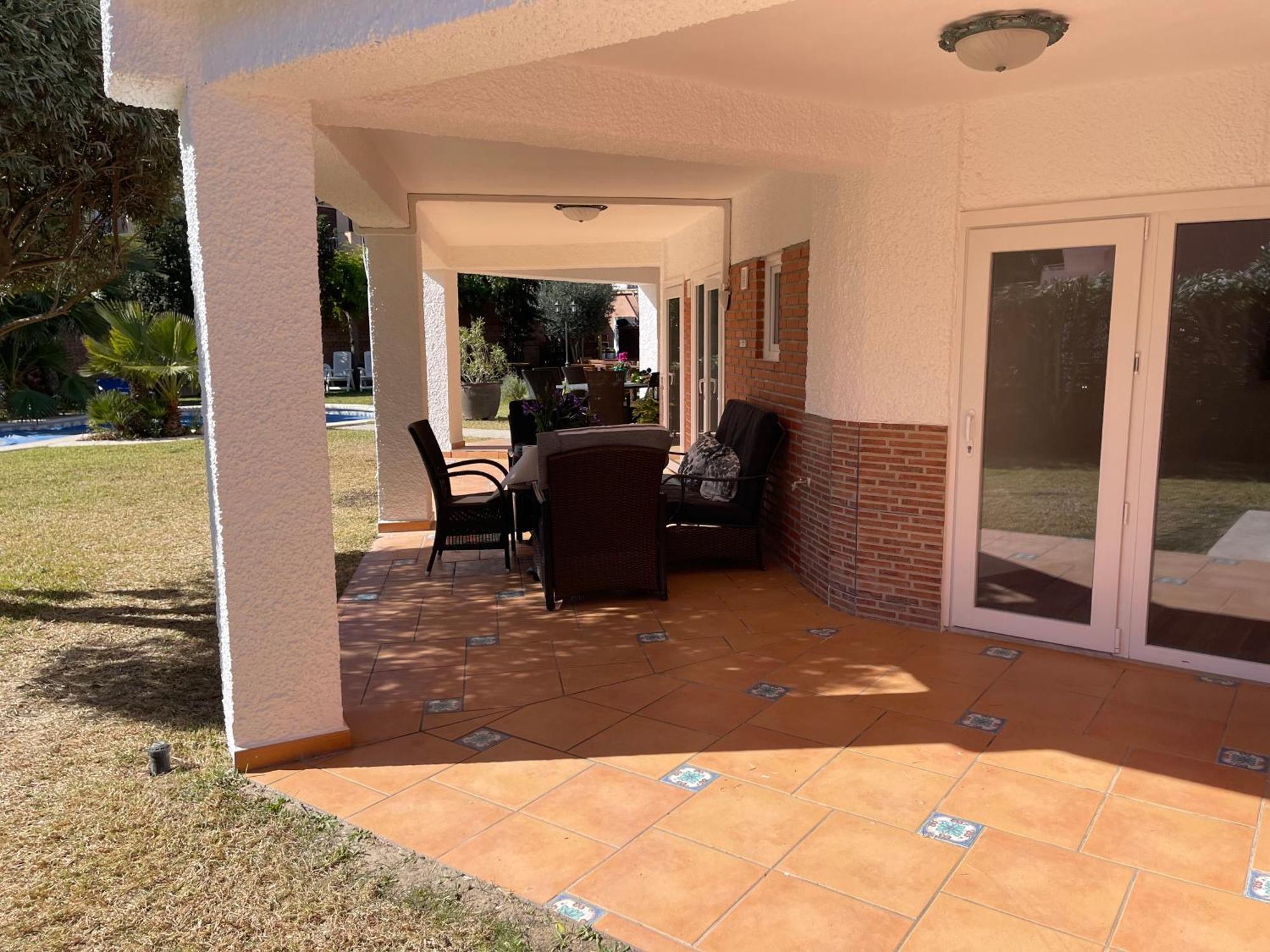 Anna'S Garden Bed & Breakfast Torrevieja Bagian luar foto
