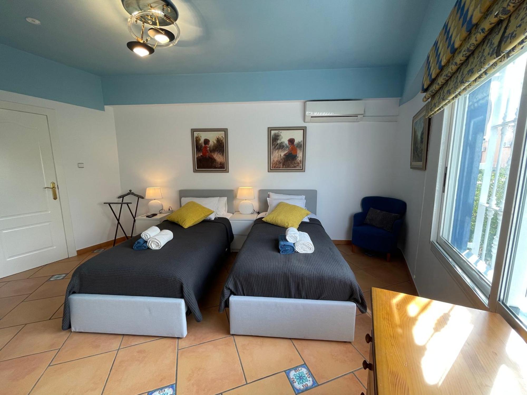 Anna'S Garden Bed & Breakfast Torrevieja Ruang foto